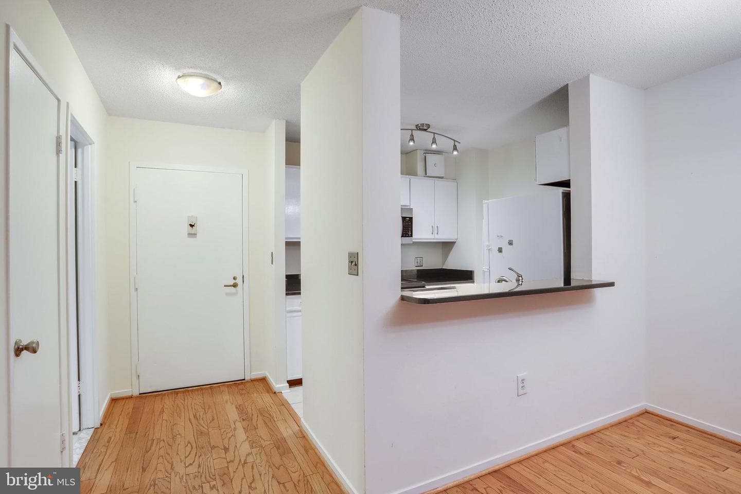 2320 Wisconsin Avenue NW #115 photo 6