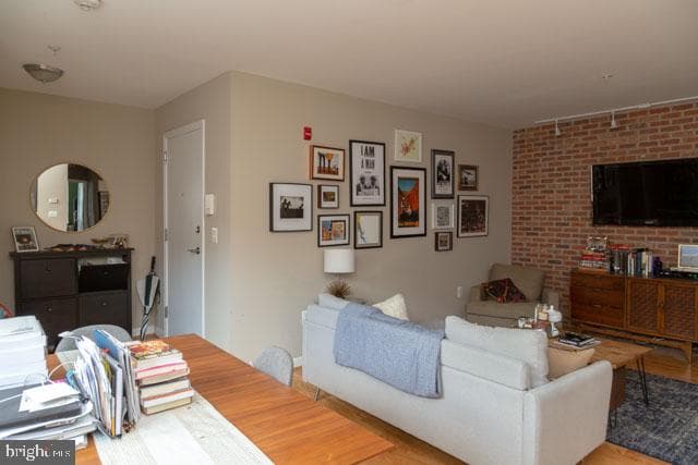 1314 Massachusetts Avenue NW #805 photo 9