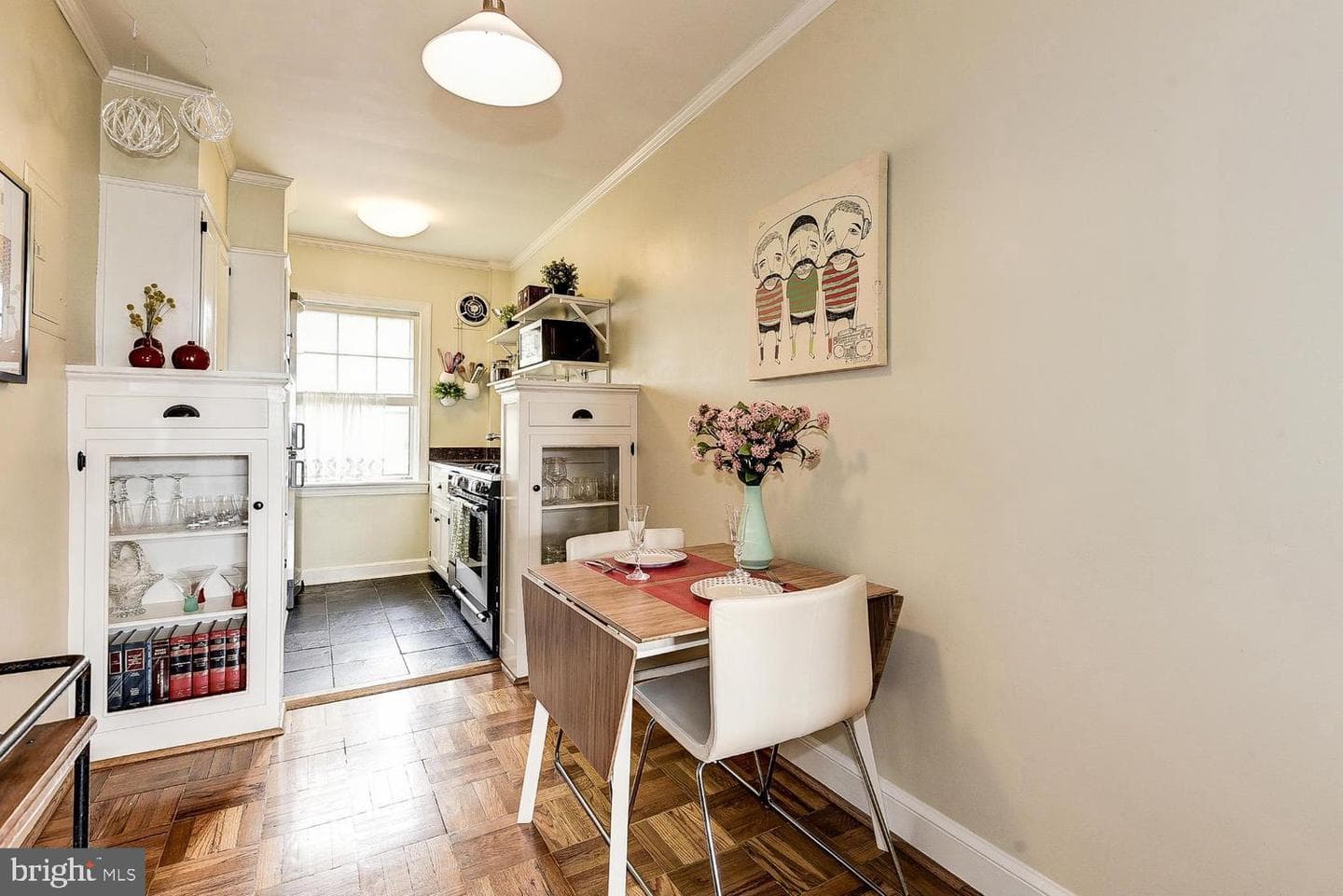 2801 Cortland Place NW #304 photo 8