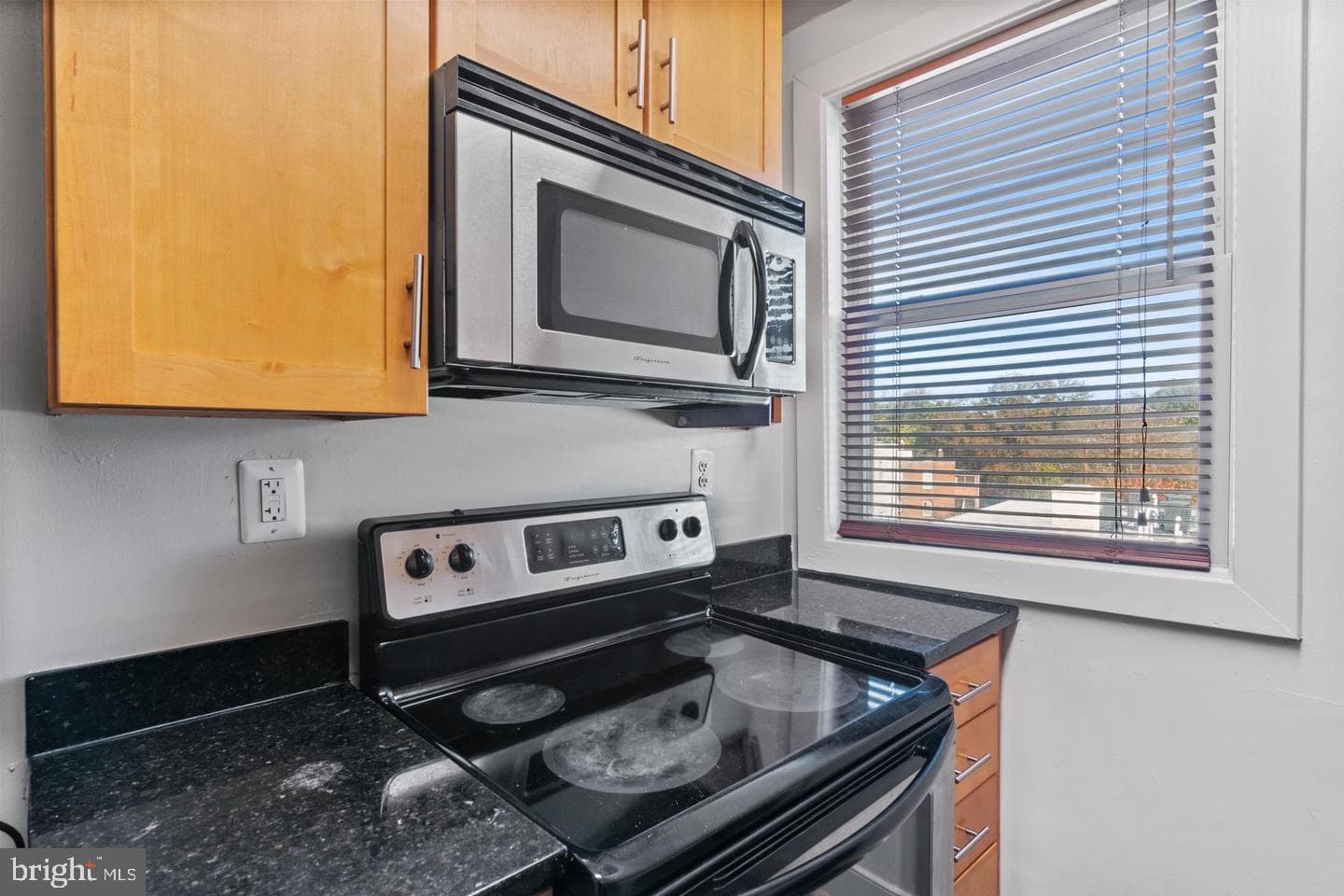 2844 Hartford Street SE #303 photo 12