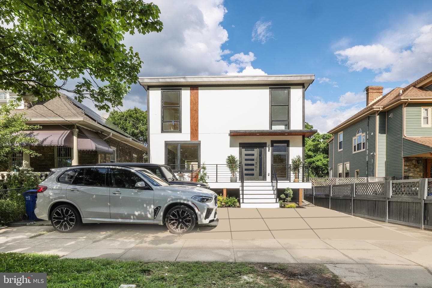 3141 24th Street NE photo 2