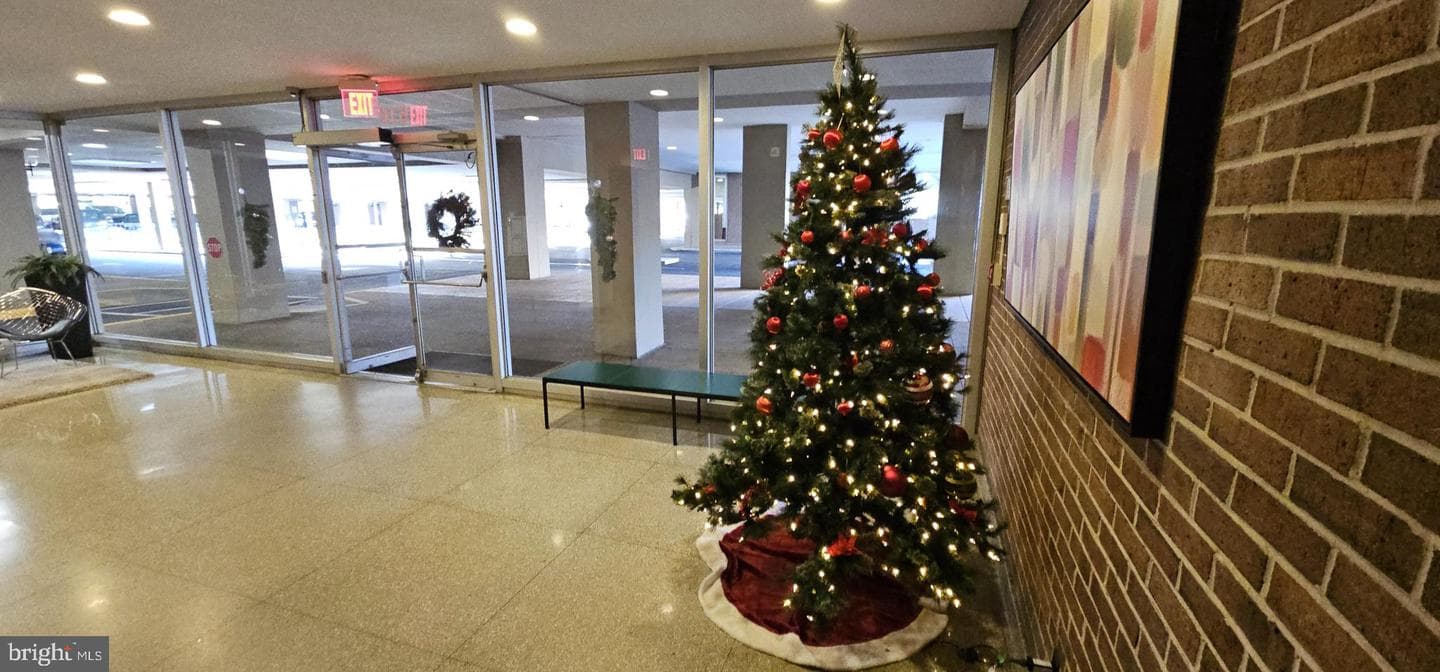 510 N Street SW #N-233/234 photo 2
