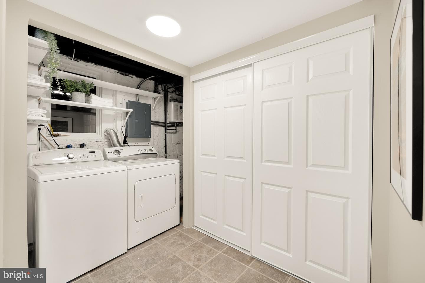 1733 Harvard Street NW photo 28