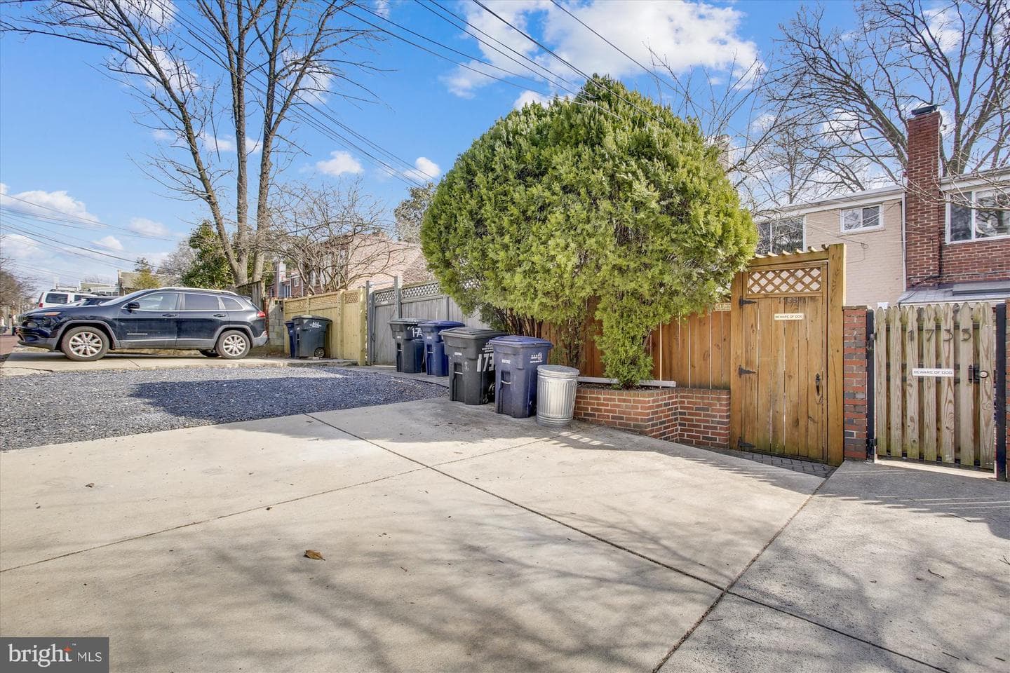 1733 Harvard Street NW photo 36