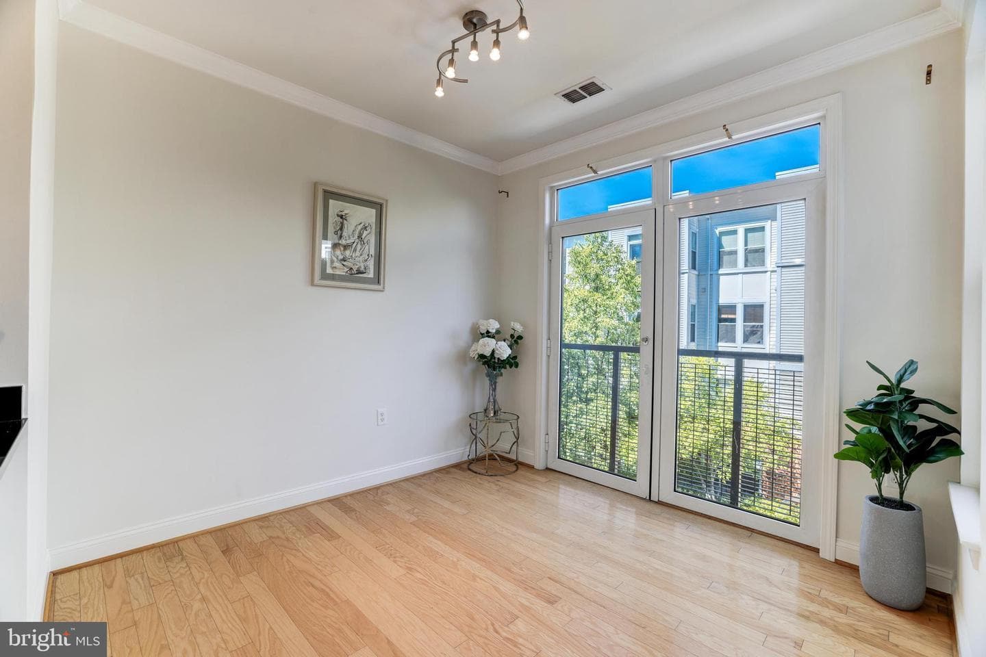 1391 Pennsylvania Avenue SE #312 photo 20