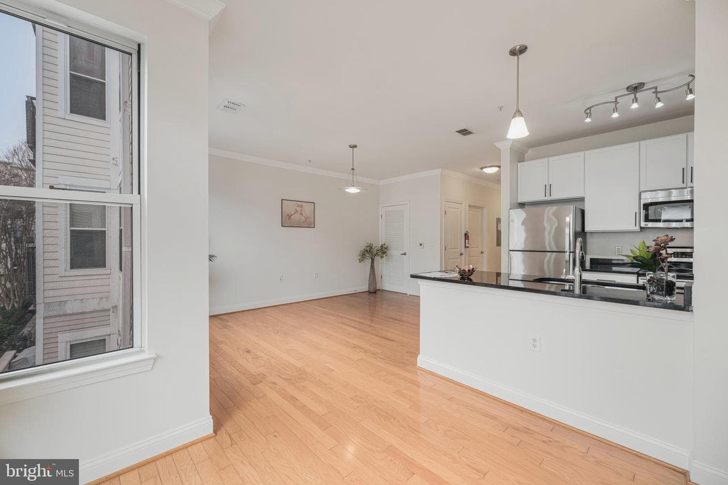 1391 Pennsylvania Avenue SE #312 photo 23