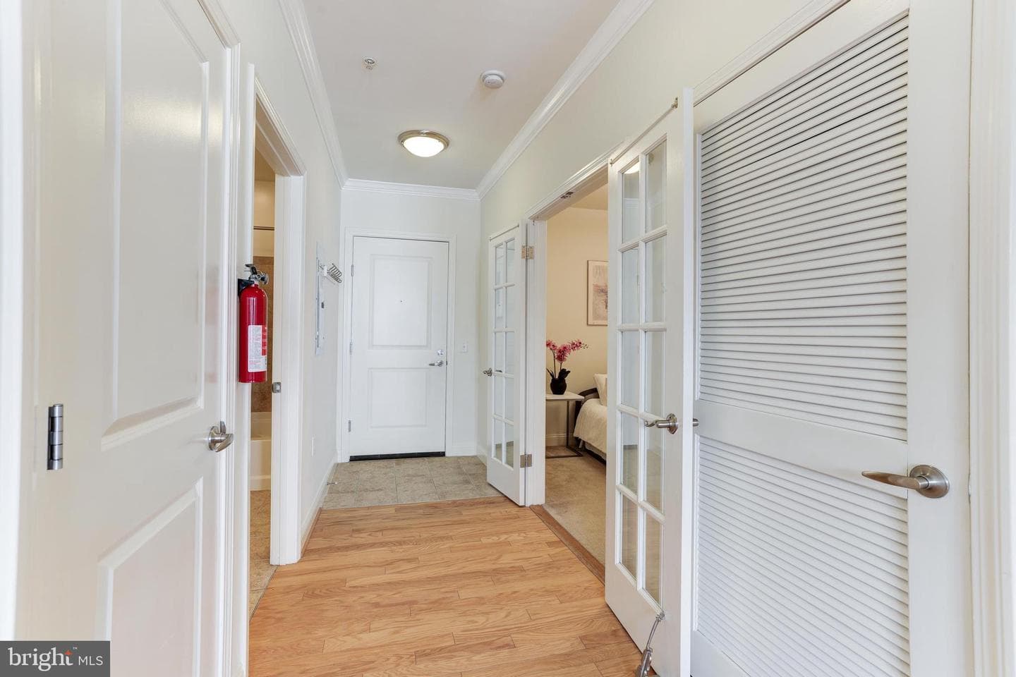 1391 Pennsylvania Avenue SE #312 photo 32