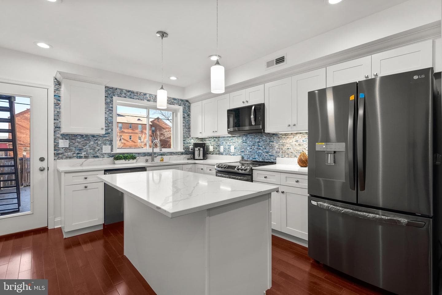 1523 1st Street SW photo 5