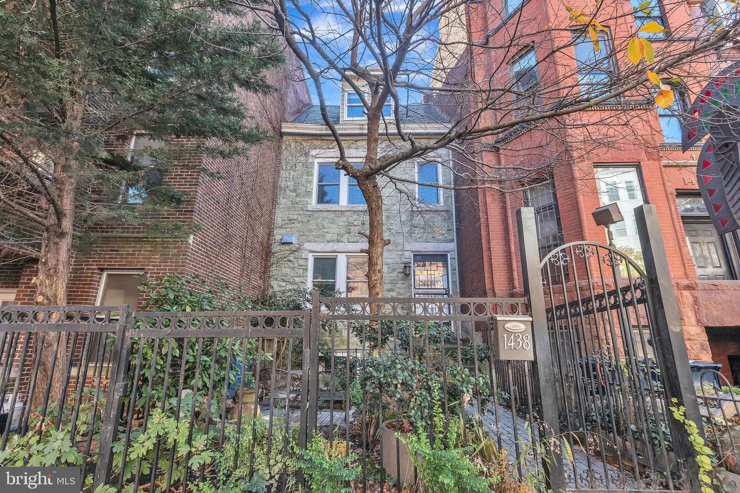 1438 Belmont Street NW photo 20