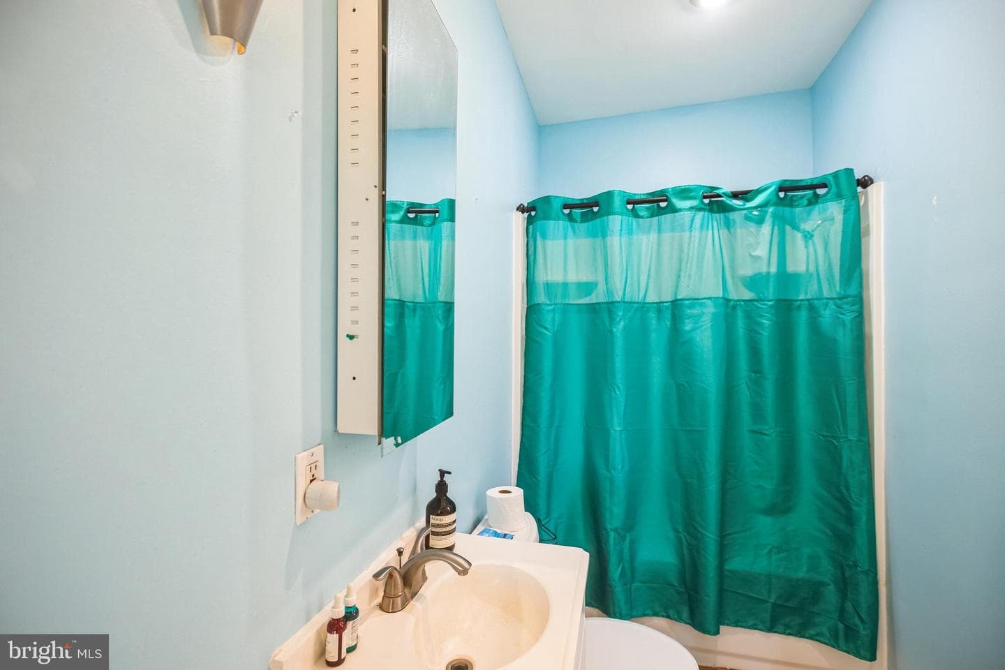 1438 Belmont Street NW photo 9
