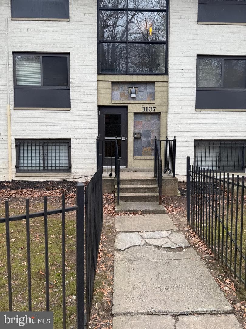 3107 Naylor Road SE #302, Washington