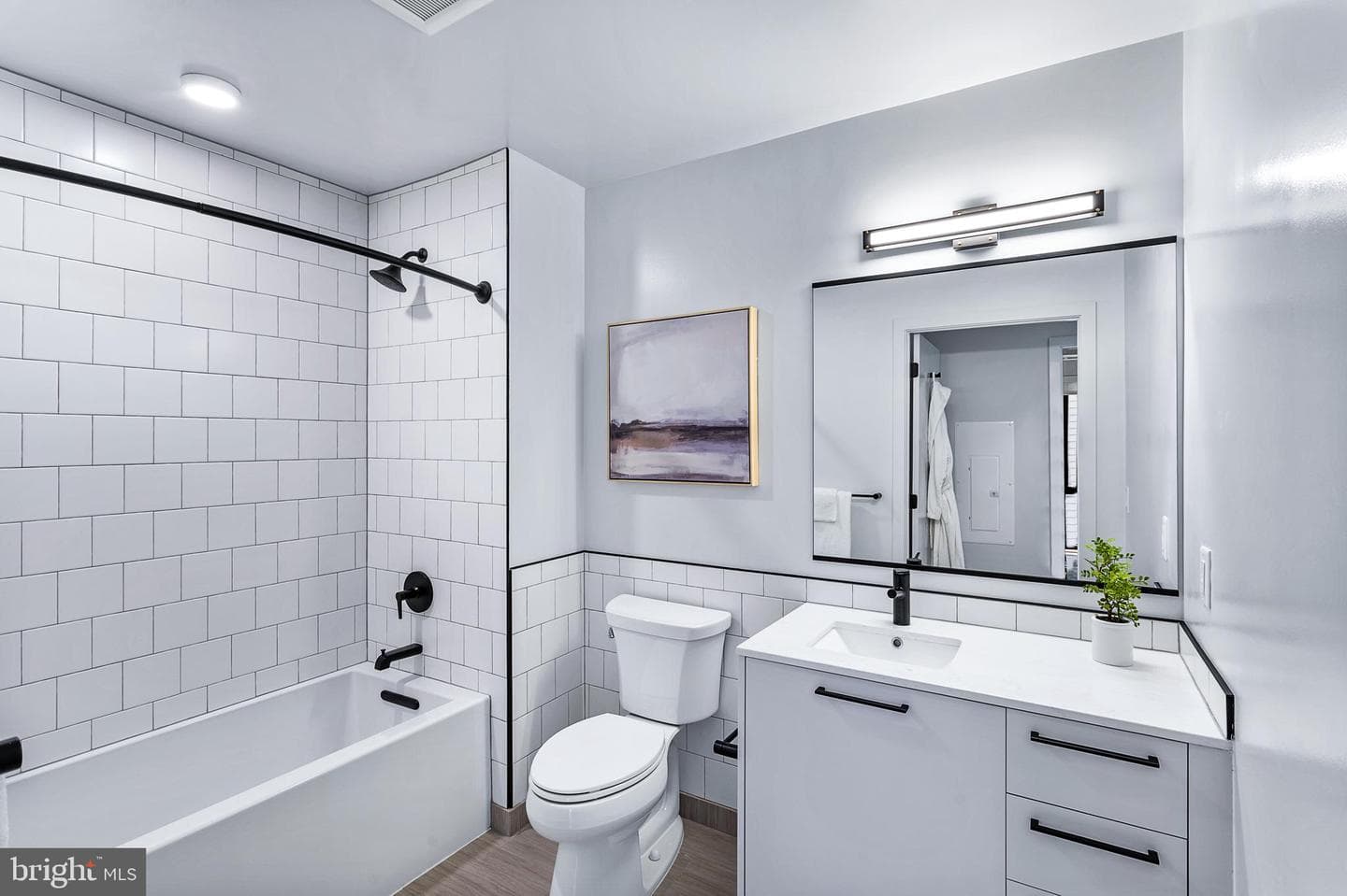 1625 Eckington Place NE #301 photo 21
