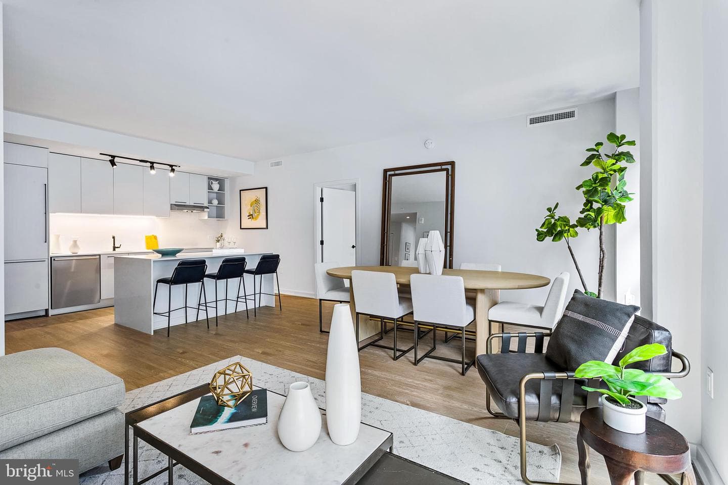 1625 Eckington Place NE #301 photo 5