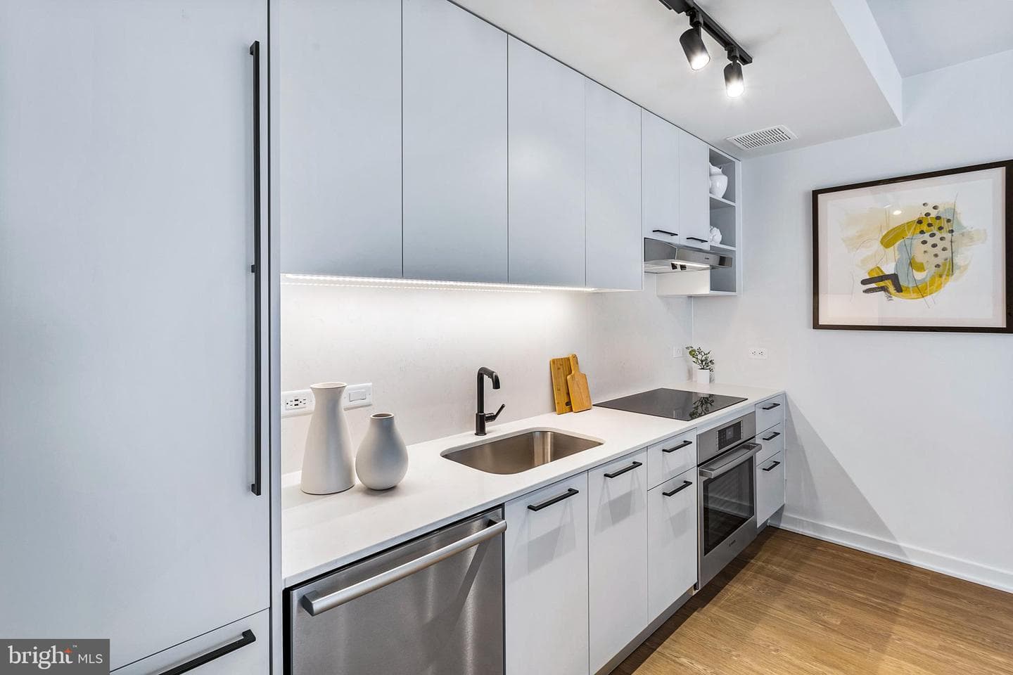 1625 Eckington Place NE #301 photo 9