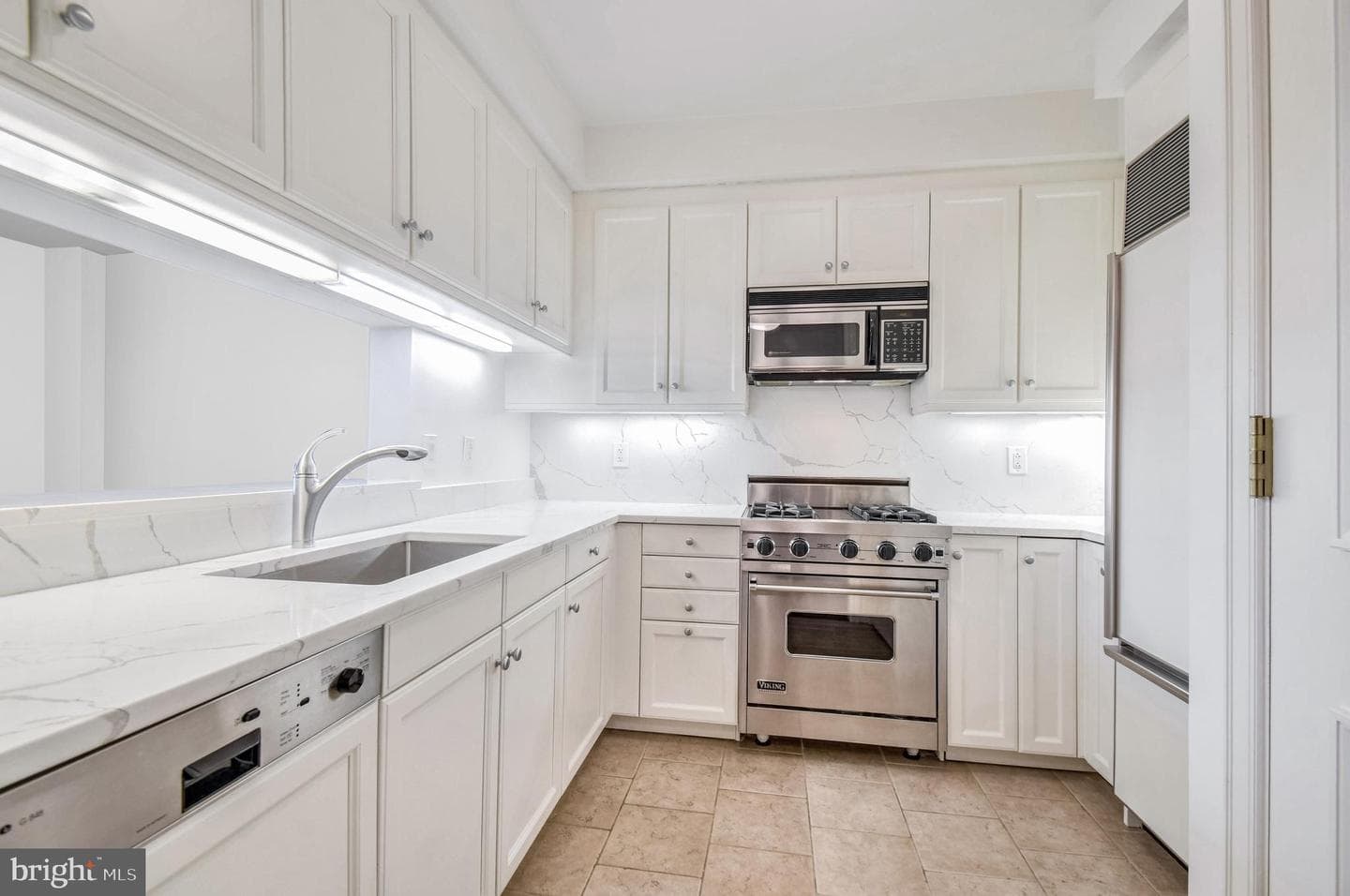 1155 23rd Street NW #6j photo 4