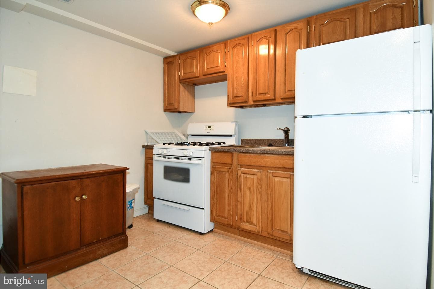 5037 C Street SE photo 11