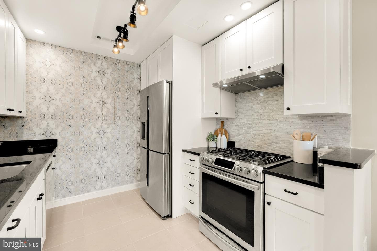 3251 Prospect Street NW #305 photo 10