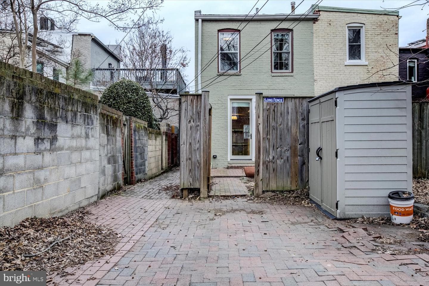 1013 C Street SE photo 11