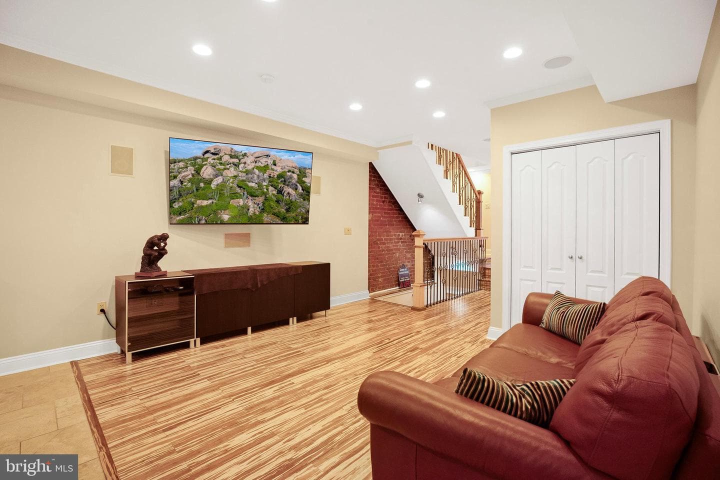 819 4th Street NE photo 14