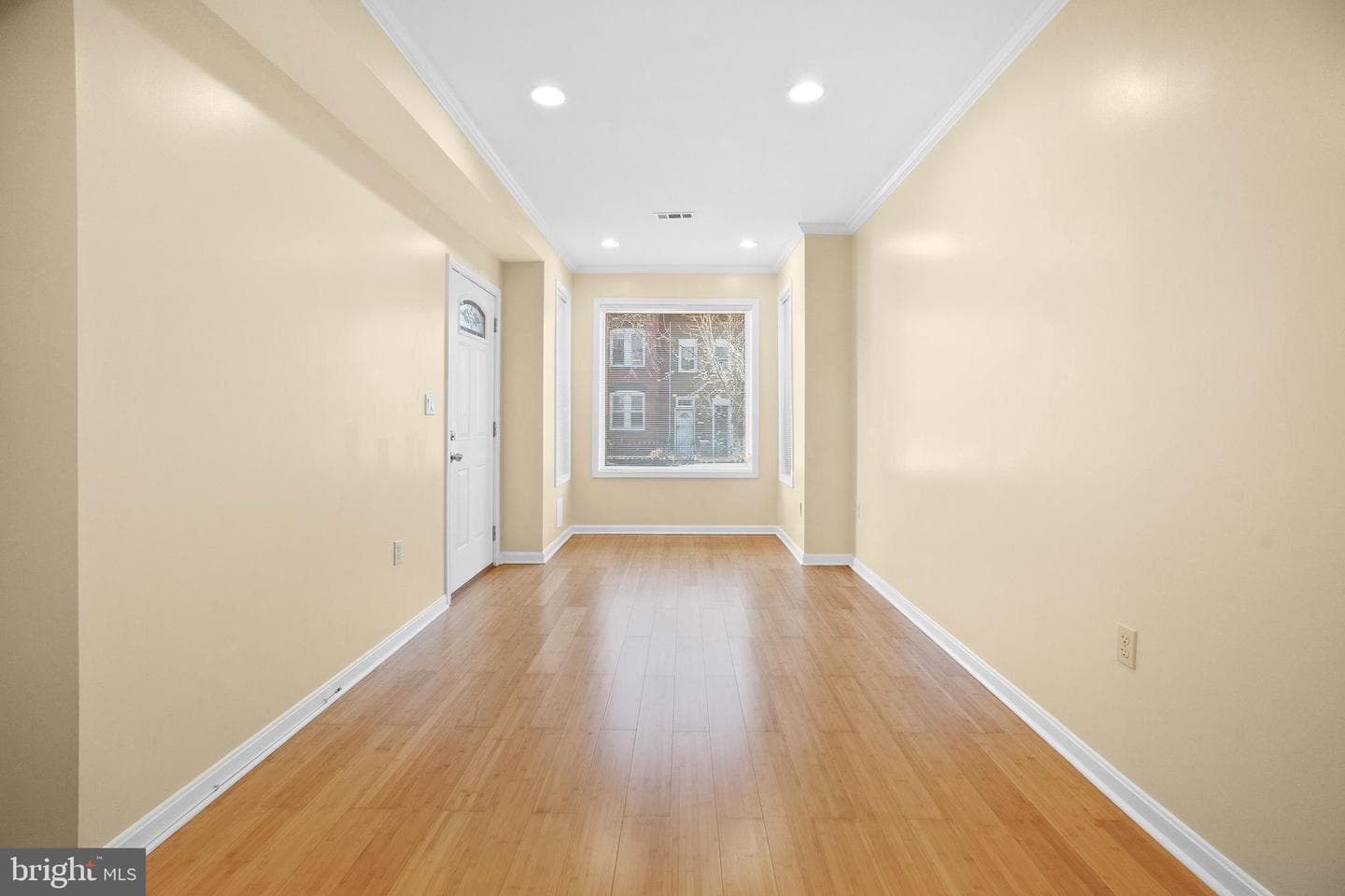 819 4th Street NE photo 4