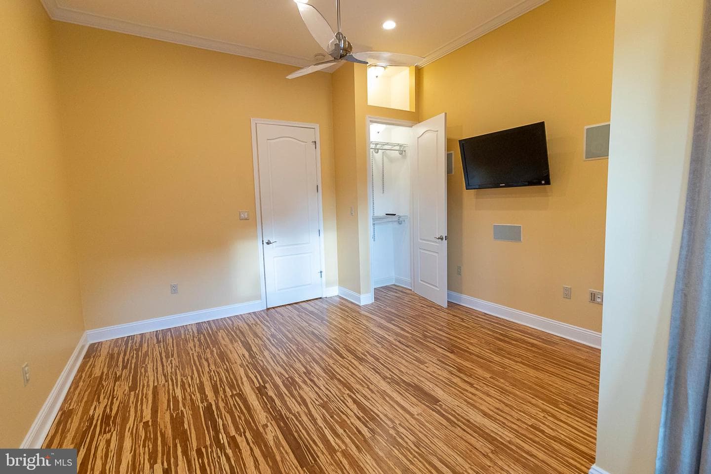 819 4th Street NE photo 49