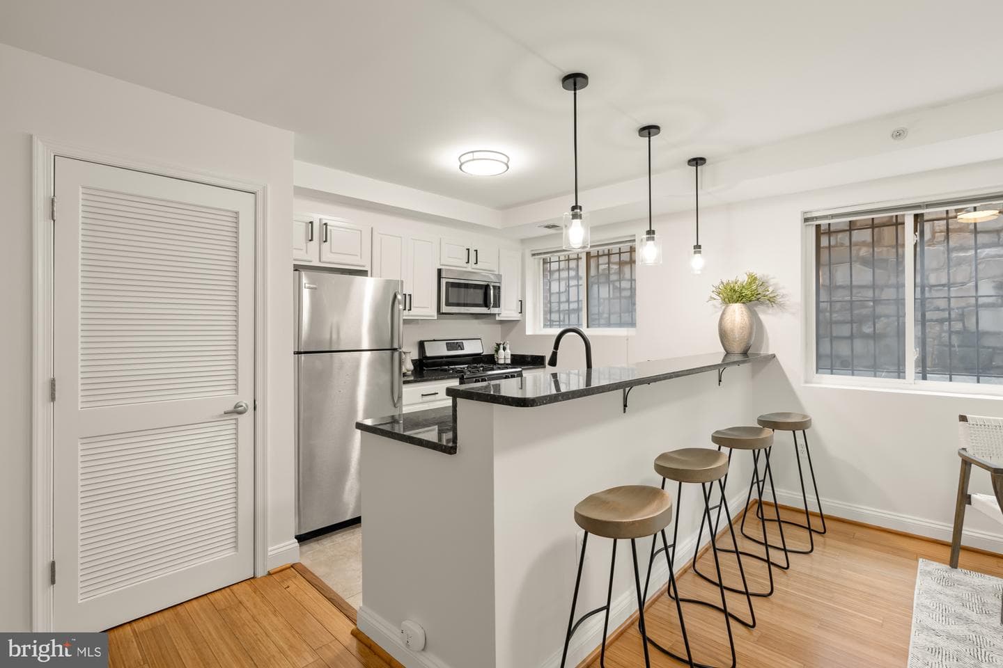 804 Taylor Street NW #105 photo 9