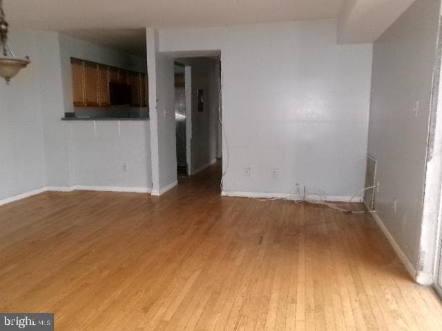 2656 Bowen Road SE #403 photo 4
