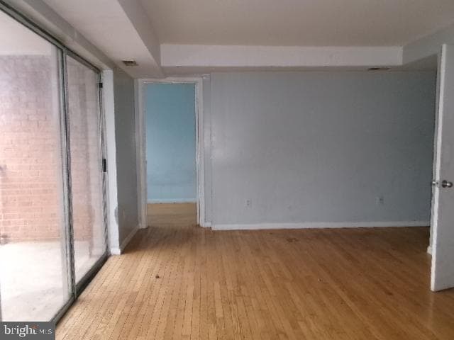 2656 Bowen Road SE #403 photo 5