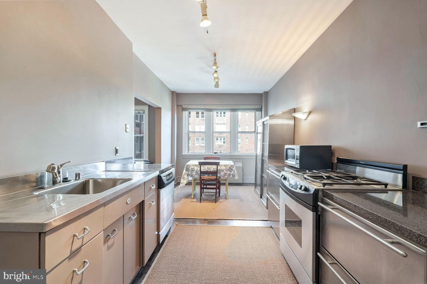 4000 Cathedral Avenue NW #453b photo 12