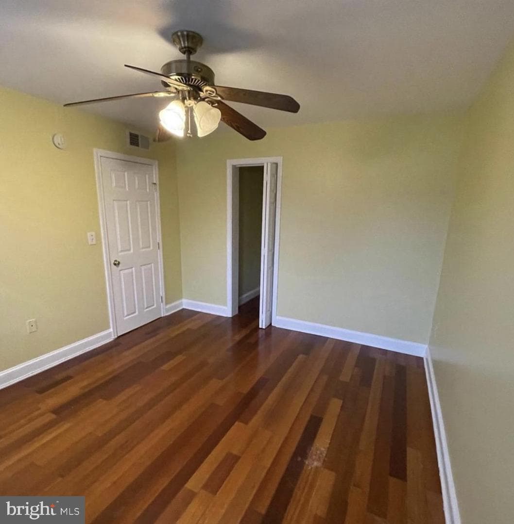 3868 9th Street SE #202 photo 3