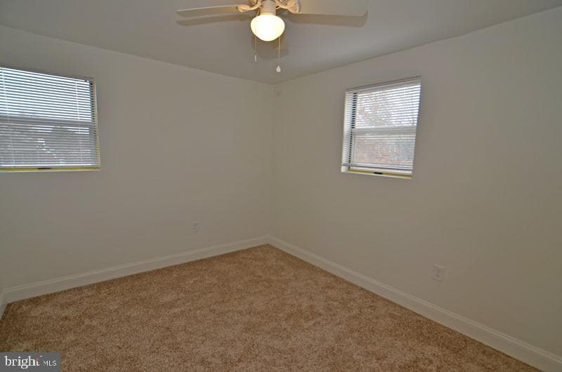 1520 Montana Avenue NE photo 20
