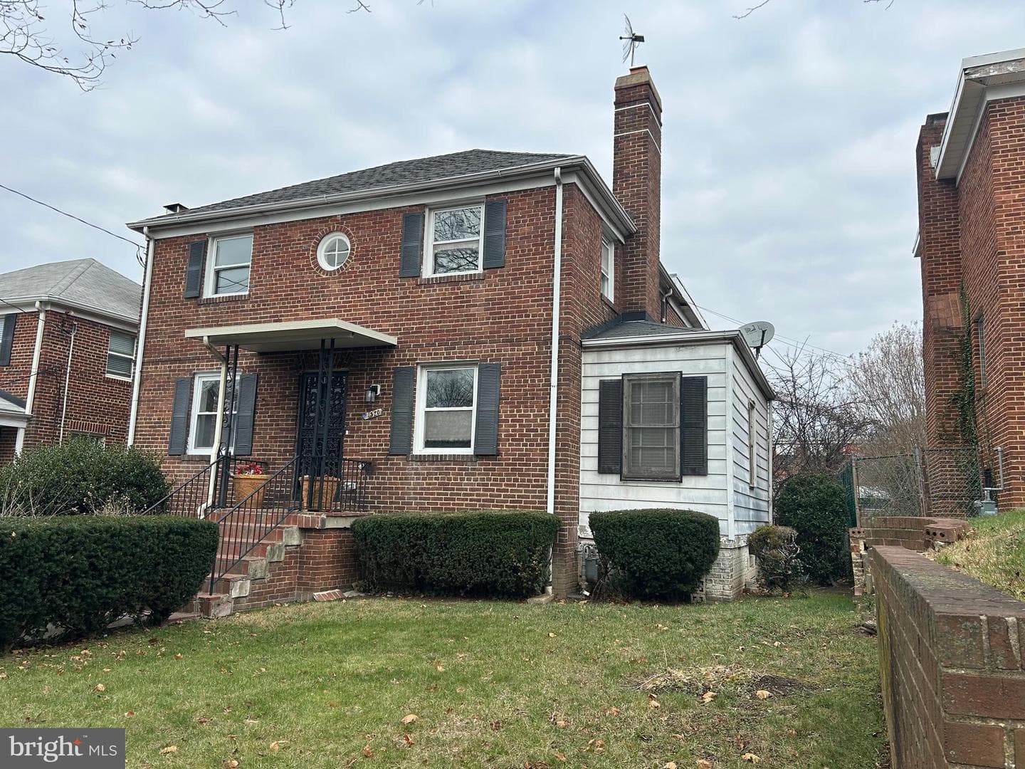 1520 Montana Avenue NE photo 3
