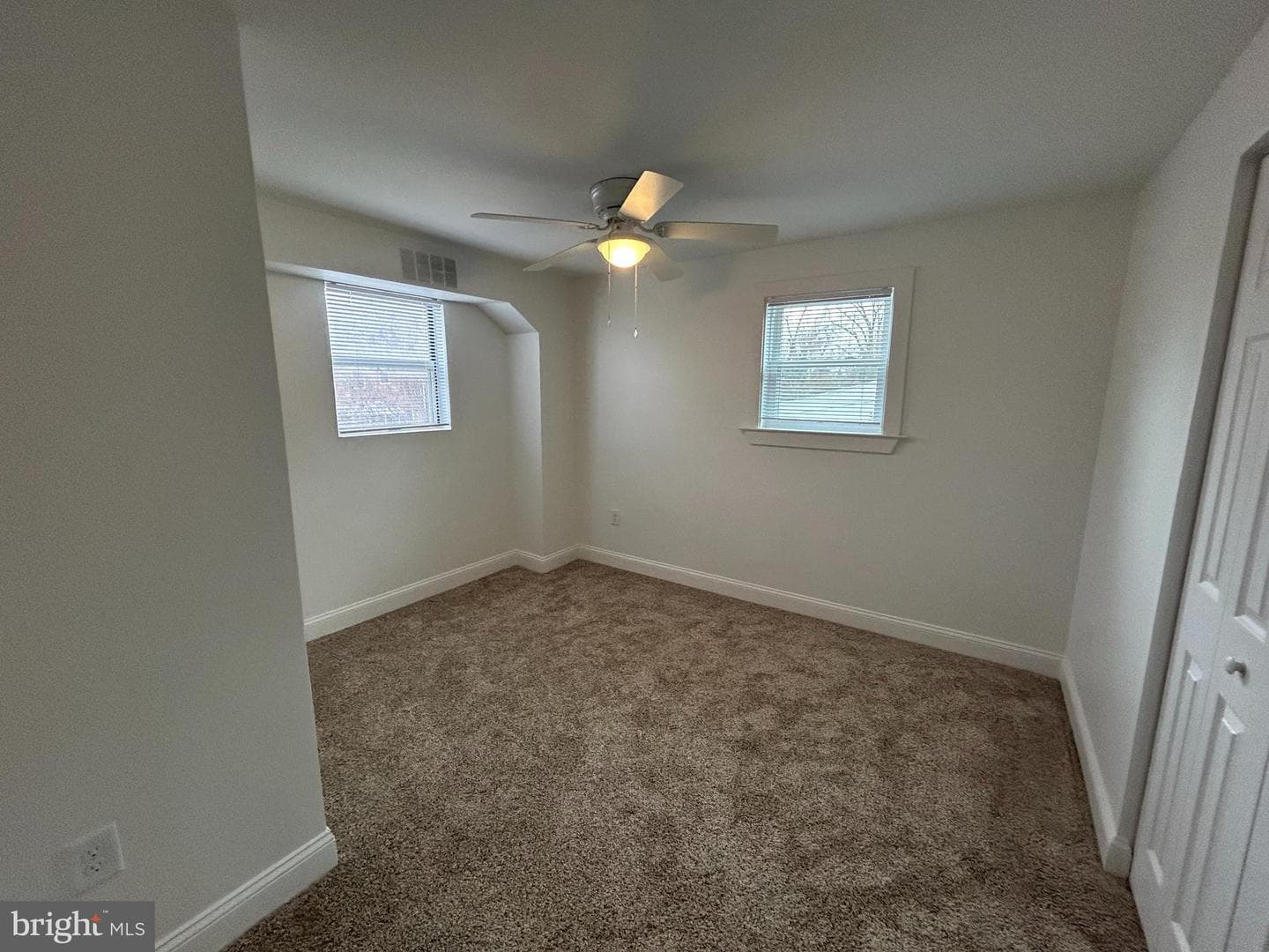 1520 Montana Avenue NE photo 49