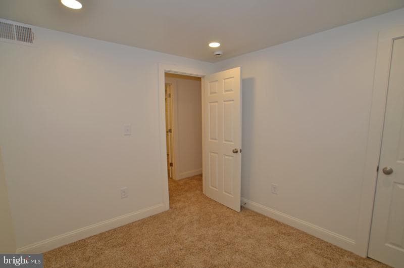 1520 Montana Avenue NE photo 7