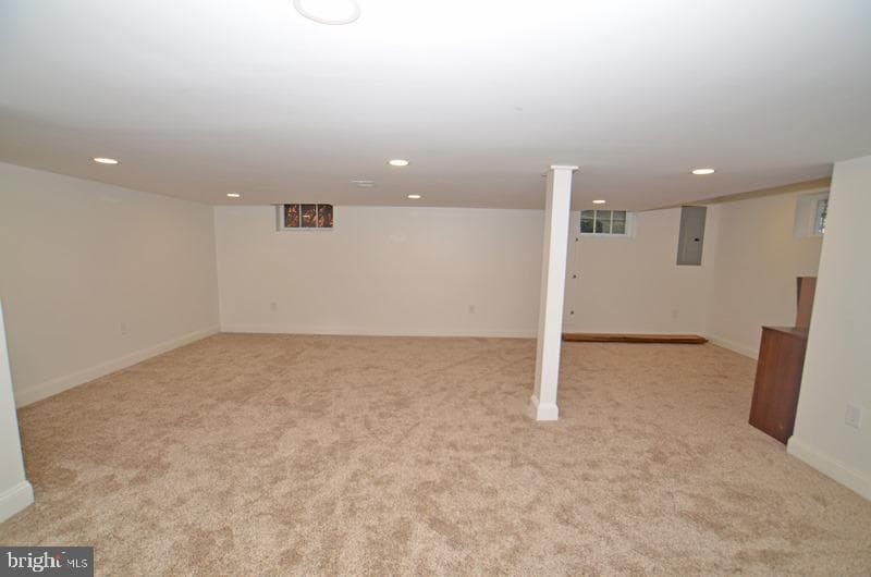 1520 Montana Avenue NE photo 8