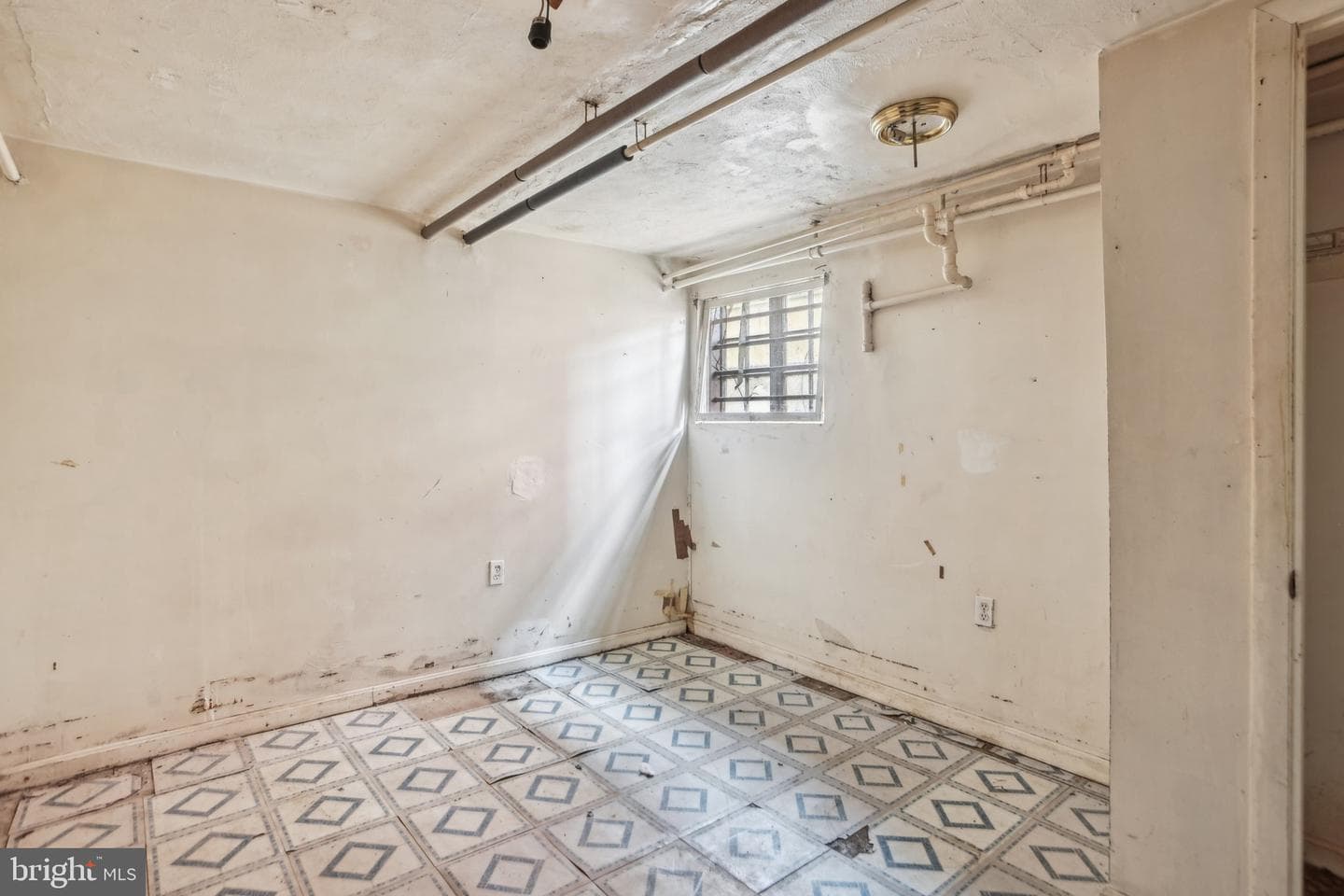 5724 6th Street NW photo 14