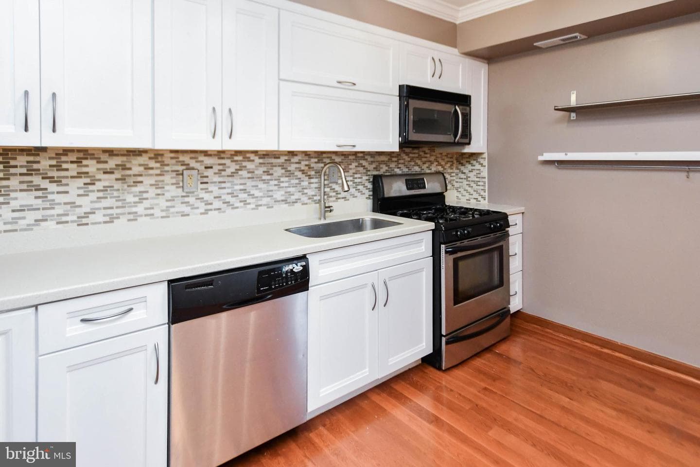 3210 8th Street SE #9 photo 8