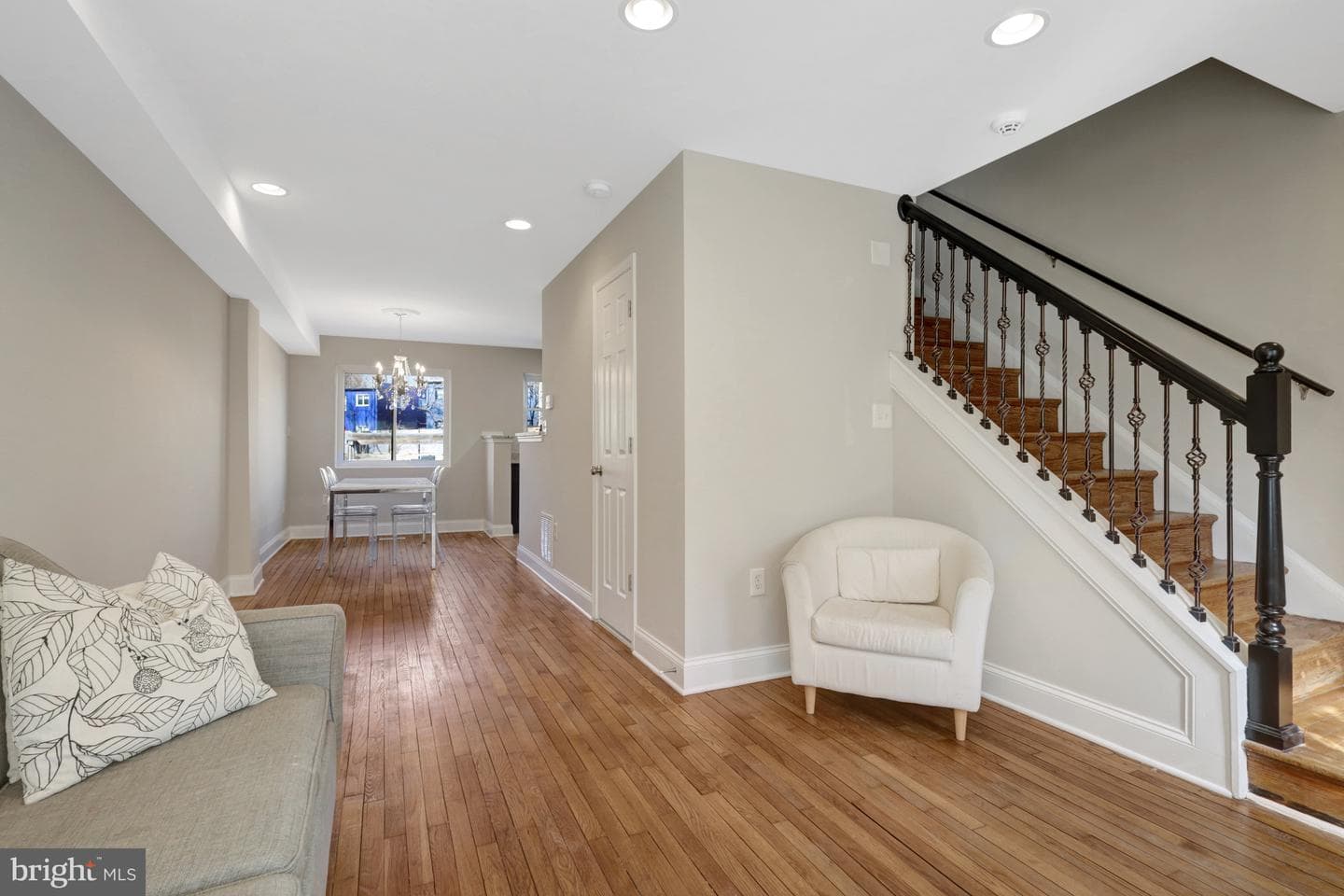 1486 Bangor Street SE photo 6