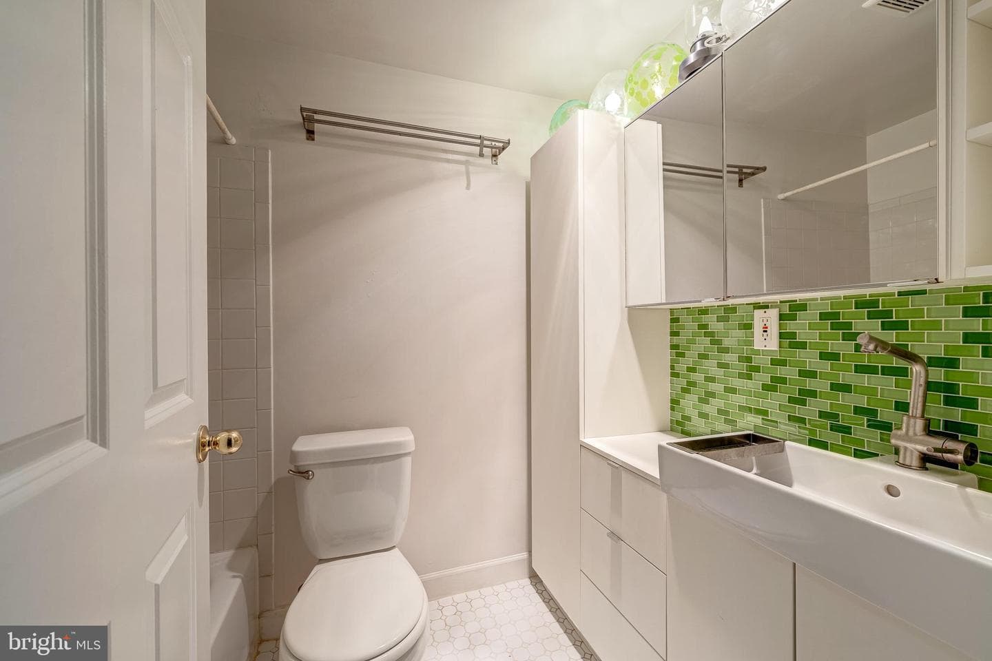1420 Clifton Street NW #302 photo 21