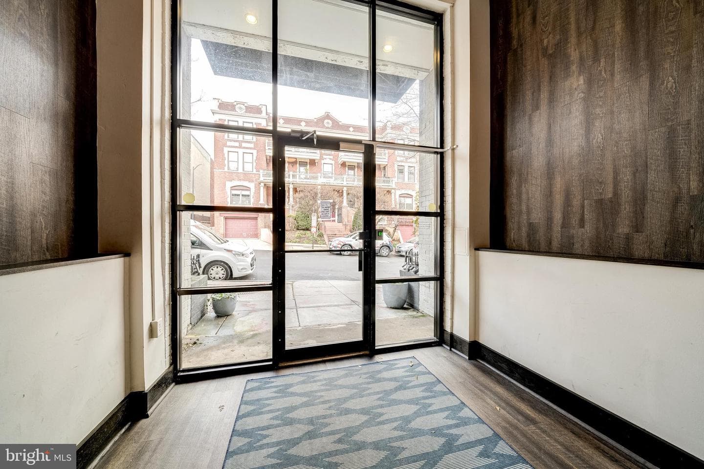 1420 Clifton Street NW #302 photo 6