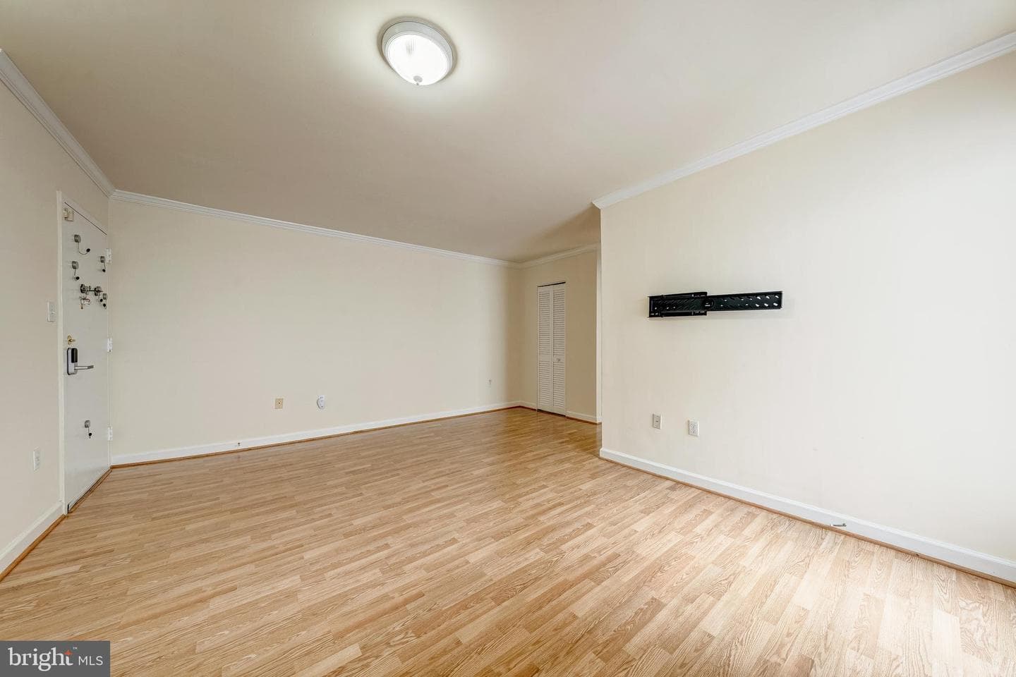 1420 Clifton Street NW #302 photo 8