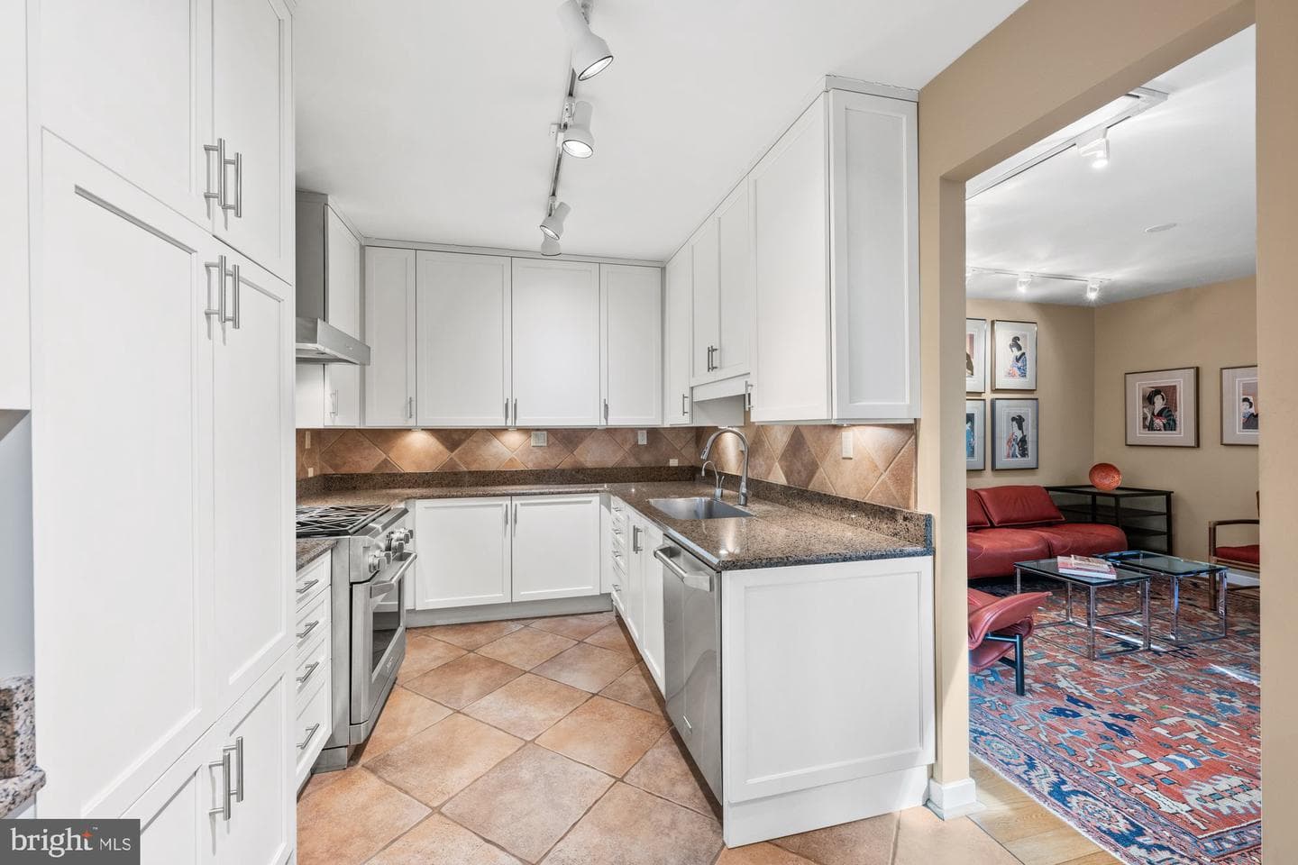 4100 Cathedral Avenue NW #ph2 photo 11