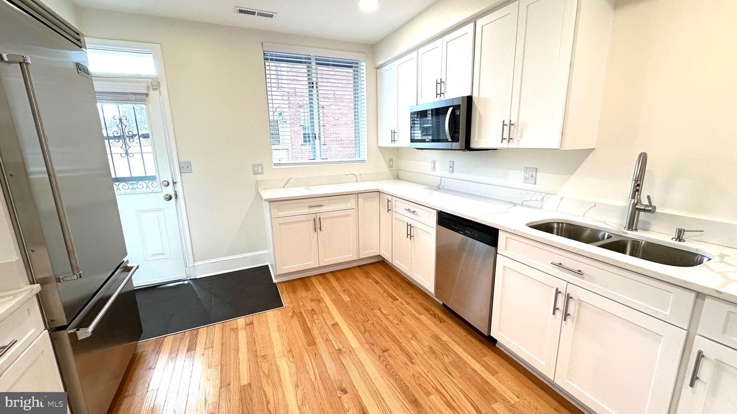 507 G Street NE photo 22