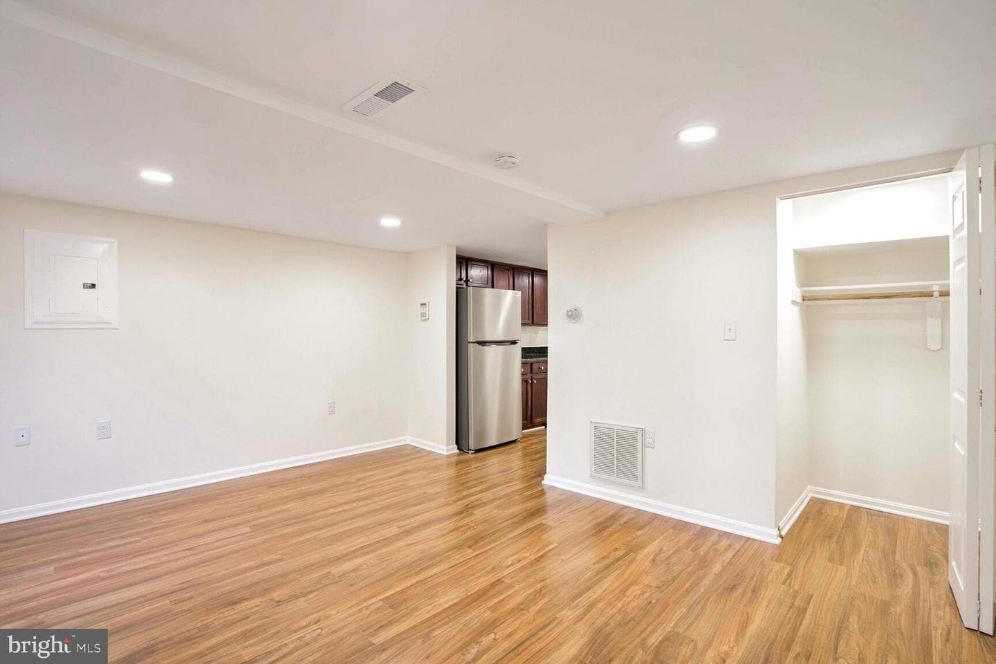 507 G Street NE photo 47
