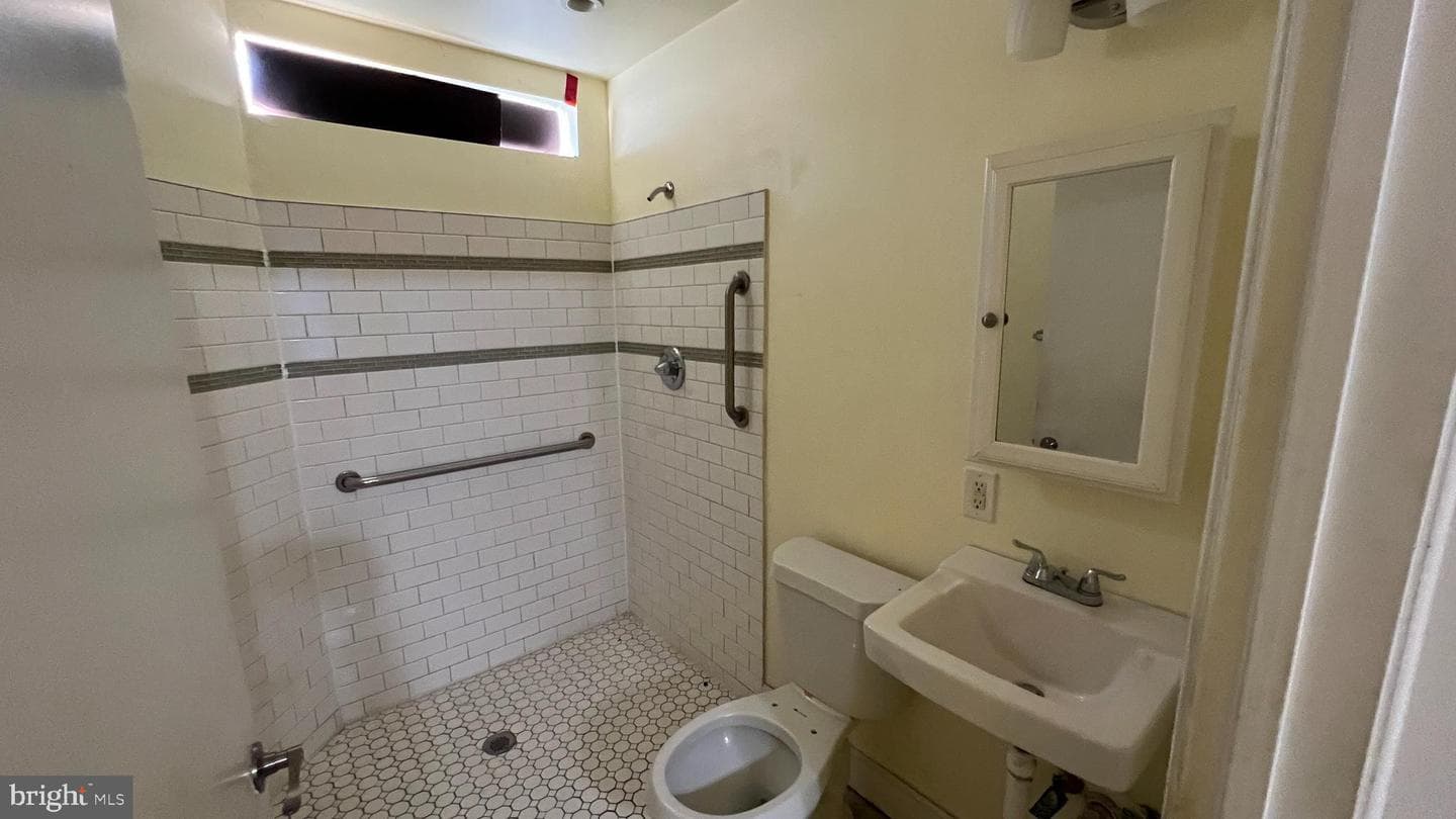 225 Cromwell Terrace NE photo 13