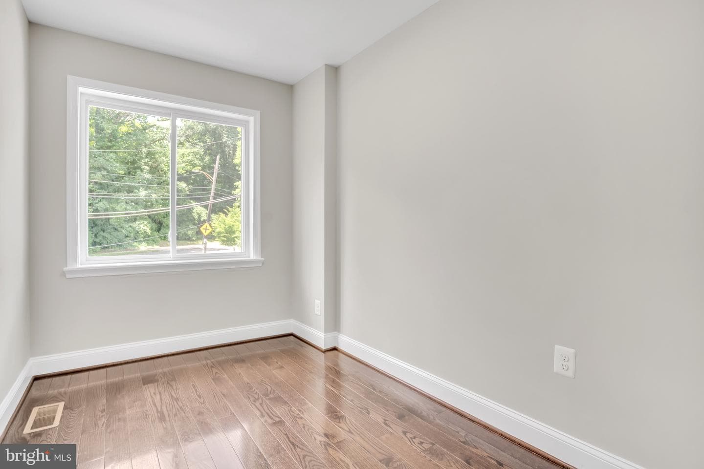 4102 18th Street NE photo 12