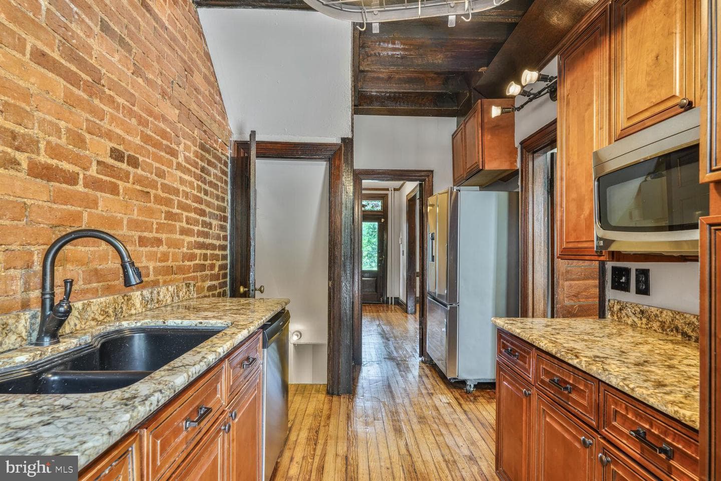 62 Channing Street NW photo 12
