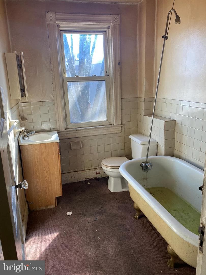 1505 E SE photo 6