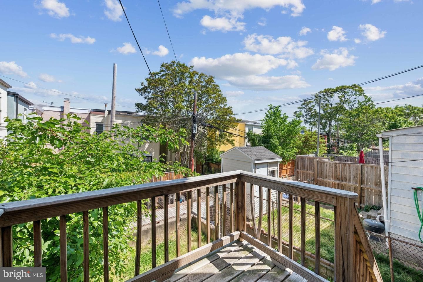 1306 E Street NE photo 17