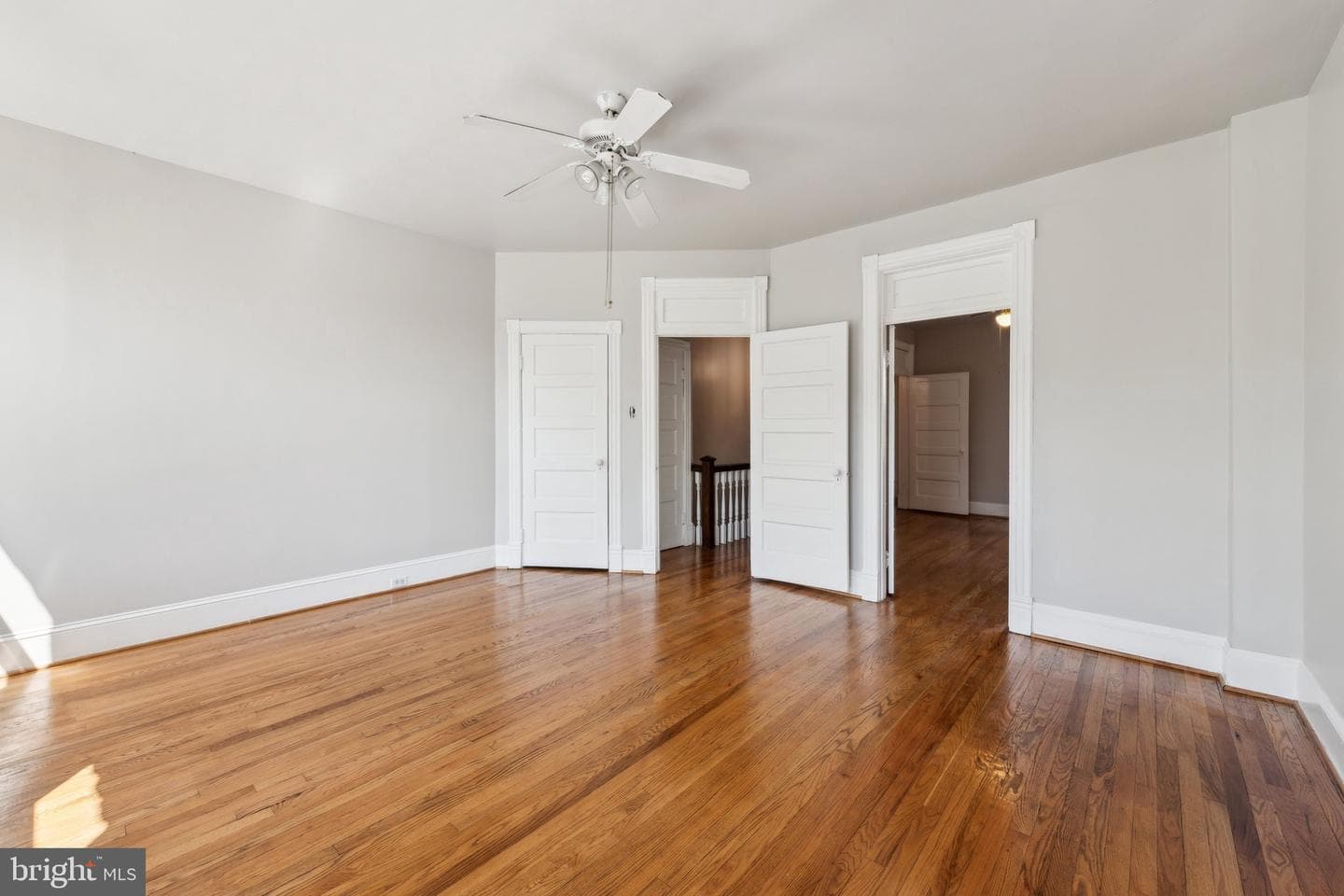 1306 E Street NE photo 31